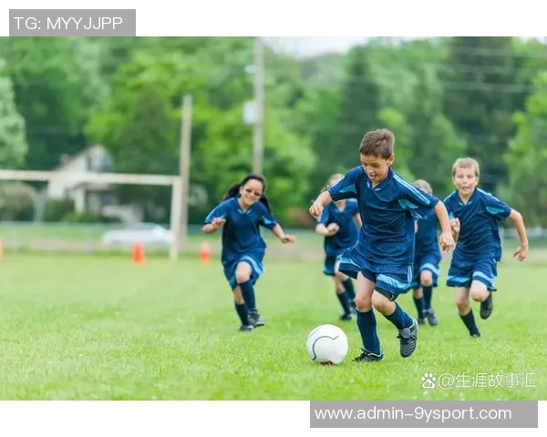 激情四溢的绿茵场上我们共同奋斗参加一次足球联赛的难忘经历